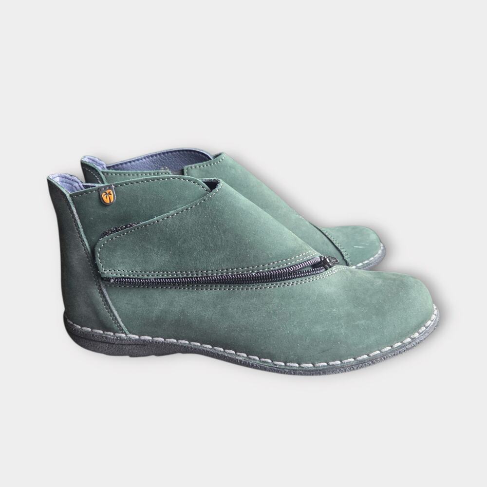 Jungla 5814 Ankle Boot Wrap Around Zip Moss Green Suede Women's EU 8/ US 8